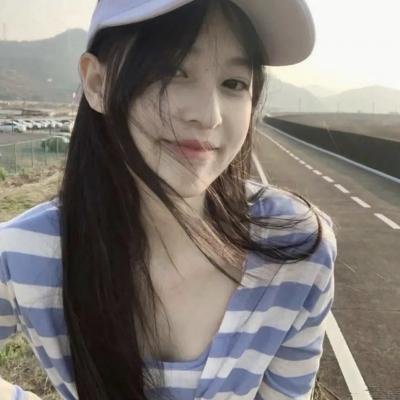 邪恶的蕾丝莉